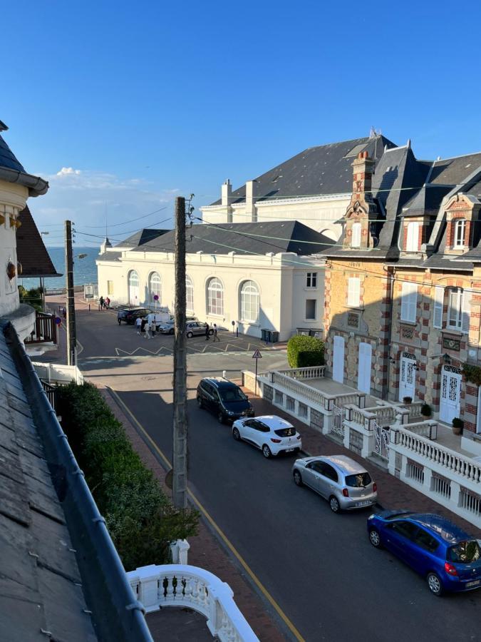 Apartmán Duplex Hyper Centre - 4 Pers - Refait A Neuf Cabourg Exteriér fotografie